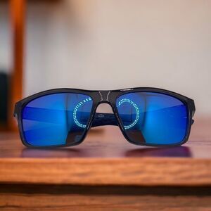 Gray Polarize Mirrored Lens Sunglasses